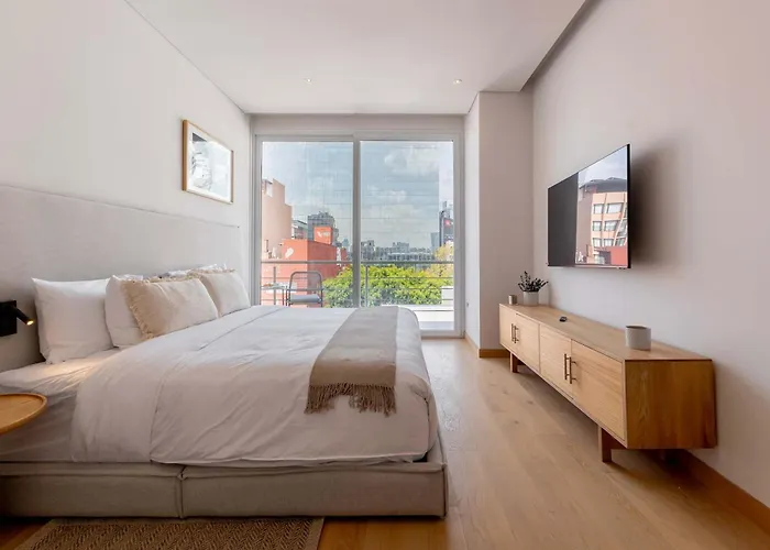 306 1br Capitalia Modern With Rooftop Jacuzzi Gym *